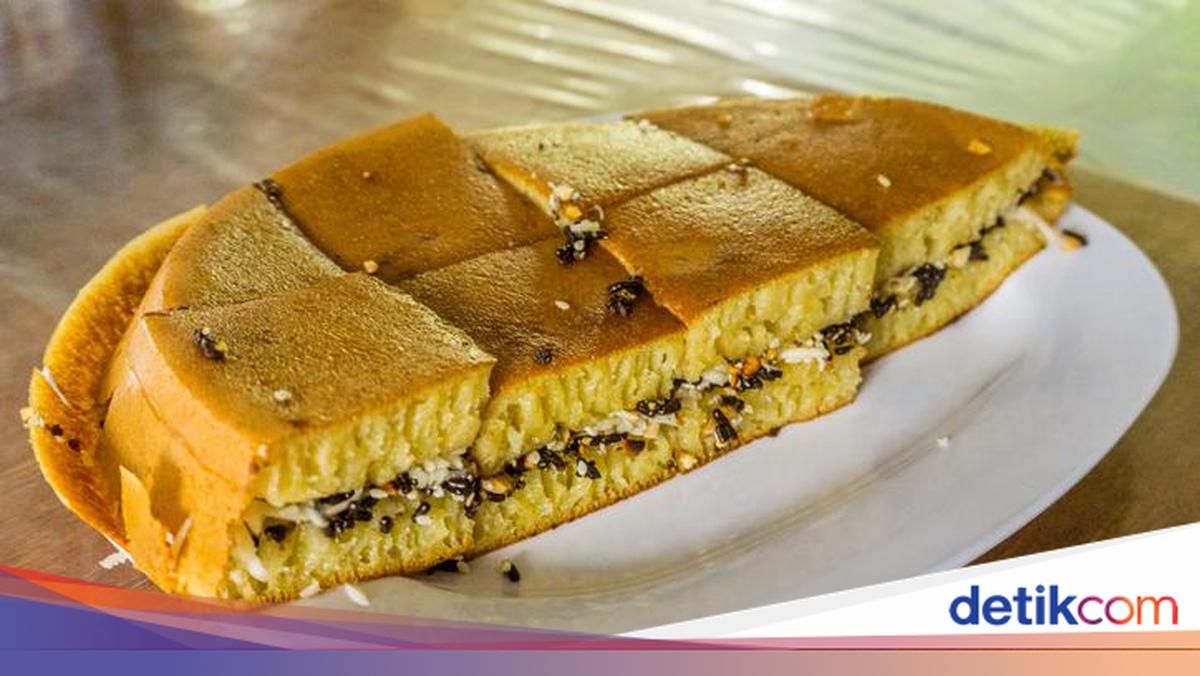 Martabak Raben Putra: Rasa Legit yang Menggoda Jiwa Kuliner Cilacap